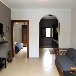 Conte Agostino Pepoli Apartament